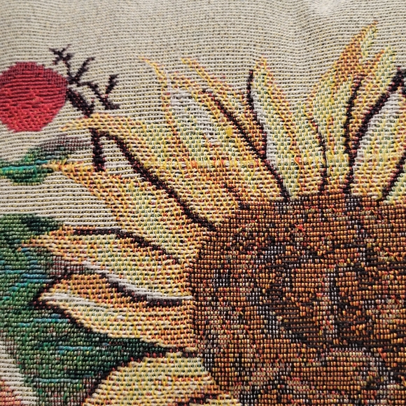 Sunflower  tapestry throw decorative pillow 15 x 14, interchangeable - Picture 13 of 13